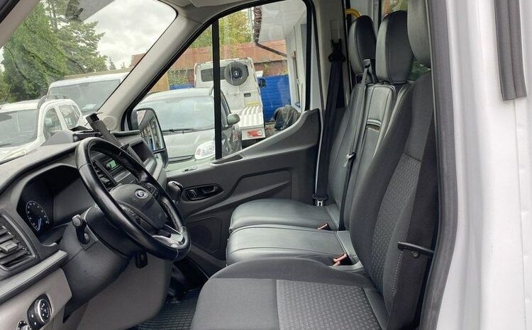 FORD Transit  | FWD (przód) | Manualna | 130 KM | Biały full