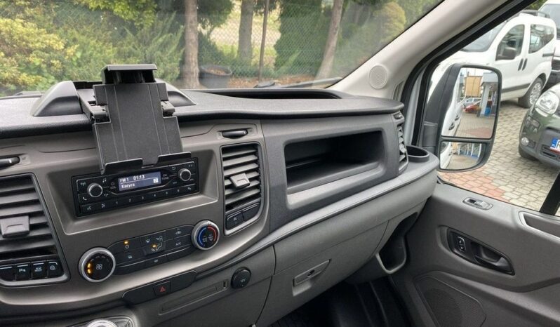 FORD Transit  | FWD (przód) | Manualna | 130 KM | Biały full
