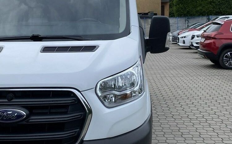 FORD Transit  | FWD (przód) | Manualna | 130 KM | Biały full