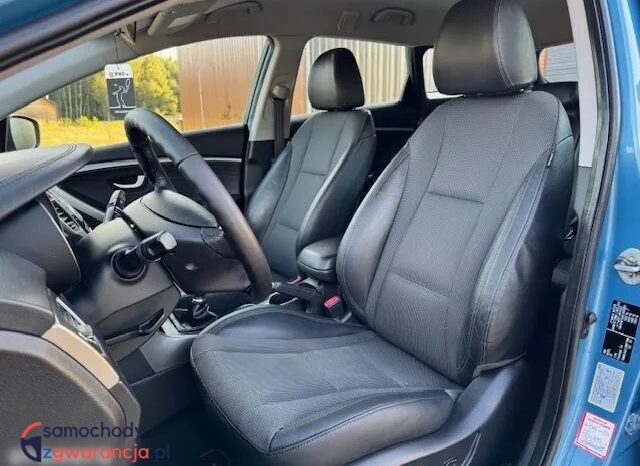 HYUNDAI I30  | FWD (przód) | Manualna | 110 KM | Niebieski full