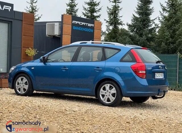 KIA Ceed  | FWD (przód) | Manualna | 90 KM | Niebieski full