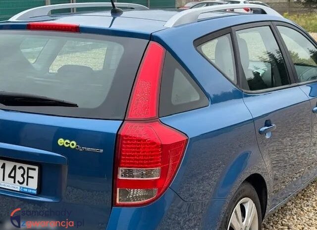 KIA Ceed  | FWD (przód) | Manualna | 90 KM | Niebieski full