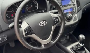 HYUNDAI I30  | FWD (przód) | Manualna | 90 KM | Szary full
