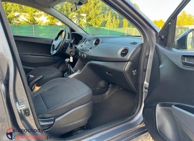 HYUNDAI i10  | FWD (przód) | Manualna | 67 KM | Szary full