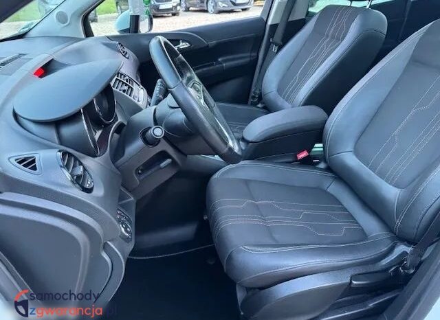 OPEL Meriva  | FWD (przód) | Manualna | 120 KM | Biały full