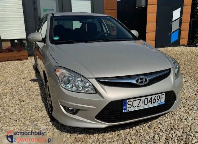 HYUNDAI I30  | FWD (przód) | Manualna | 90 KM | Beżowy full