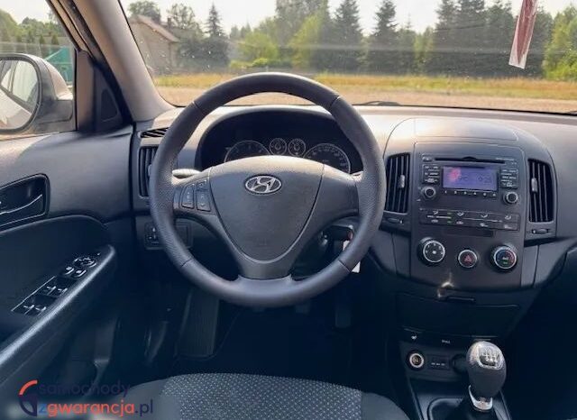 HYUNDAI I30  | FWD (przód) | Manualna | 90 KM | Beżowy full