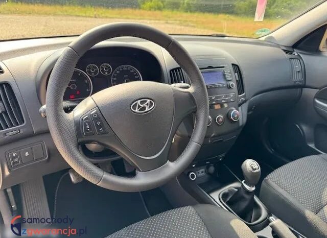 HYUNDAI I30  | FWD (przód) | Manualna | 90 KM | Beżowy full
