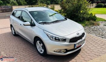 KIA Ceed  | FWD (przód) | Manualna | 135 KM | Srebrny full