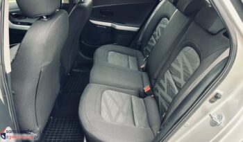 KIA Ceed  | FWD (przód) | Manualna | 135 KM | Srebrny full