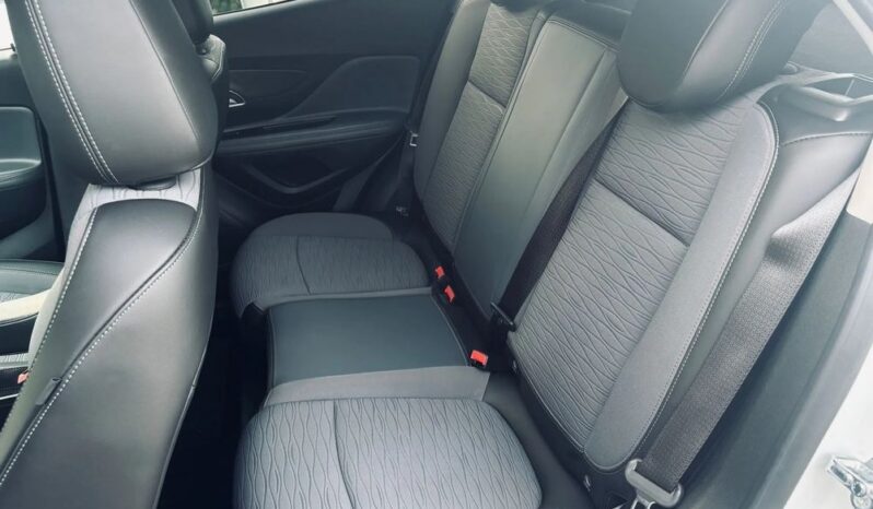 OPEL Mokka  | 4×4 (doł. automatycznie) | Manualna | 136 KM | Biały full