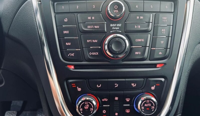 OPEL Mokka  | 4×4 (doł. automatycznie) | Manualna | 136 KM | Biały full