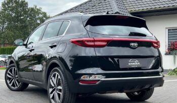 KIA   Sportage     177 KM    Manualna    FWD (przód)    Czarny full