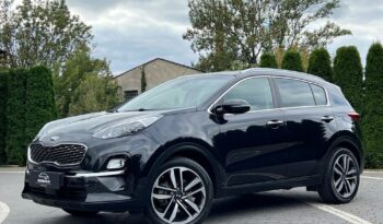 KIA   Sportage     177 KM    Manualna    FWD (przód)    Czarny full