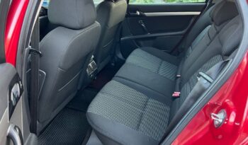 PEUGEOT   407     140 KM    Manualna    FWD (przód)    Bordowy full