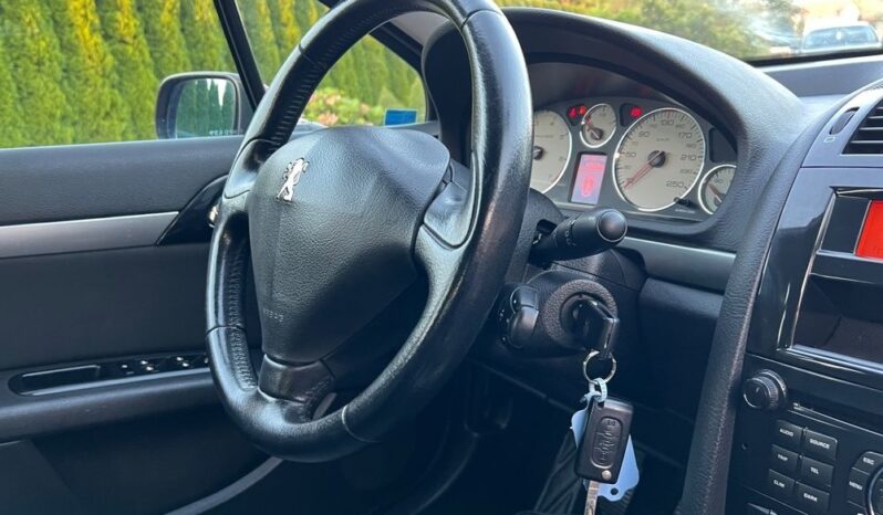 PEUGEOT   407     140 KM    Manualna    FWD (przód)    Bordowy full