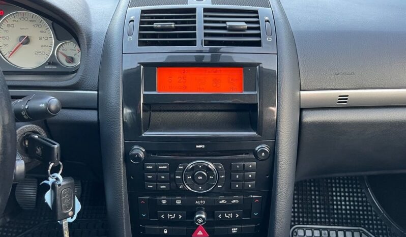 PEUGEOT   407     140 KM    Manualna    FWD (przód)    Bordowy full