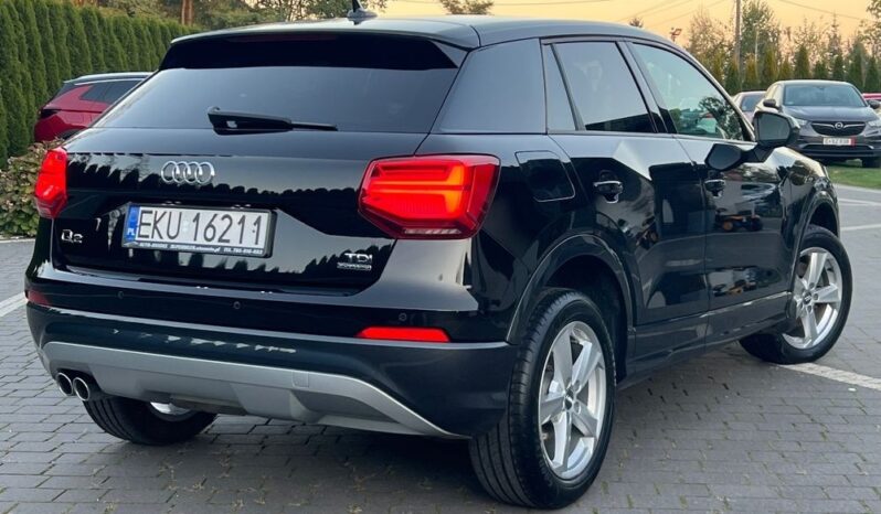 AUDI   Q2     150 KM    Automatyczna    4×4 (doł. automatycznie)    Czarny full