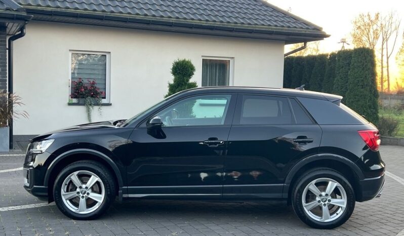 AUDI   Q2     150 KM    Automatyczna    4×4 (doł. automatycznie)    Czarny full