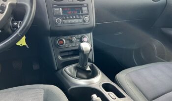 NISSAN   Qashqai     117 KM    Manualna    FWD (przód)    Szary full