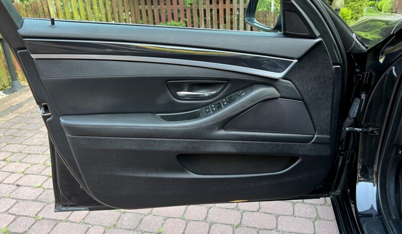 BMW Seria 5 | RWD (tył) | Automatyczna | 258 KM | Czarny full