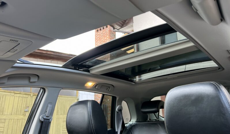 RENAULT Koleos  | 4×4 (doł. ręcznie) | Manualna | 150 KM | Czarny full