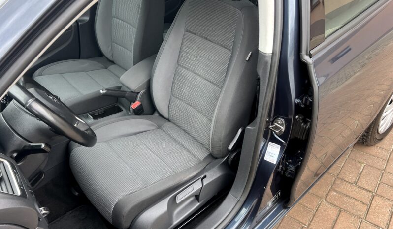 VOLKSWAGEN Golf  | FWD (przód) | Manualna | 102 KM | Granatowy full