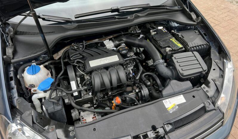 VOLKSWAGEN Golf  | FWD (przód) | Manualna | 102 KM | Granatowy full