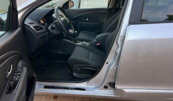 RENAULT Megane  | FWD (przód) | Manualna | 110 KM | Srebrny full