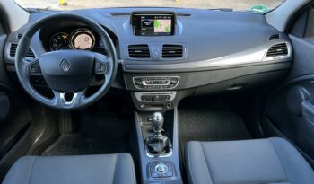 RENAULT Megane  | FWD (przód) | Manualna | 110 KM | Srebrny full