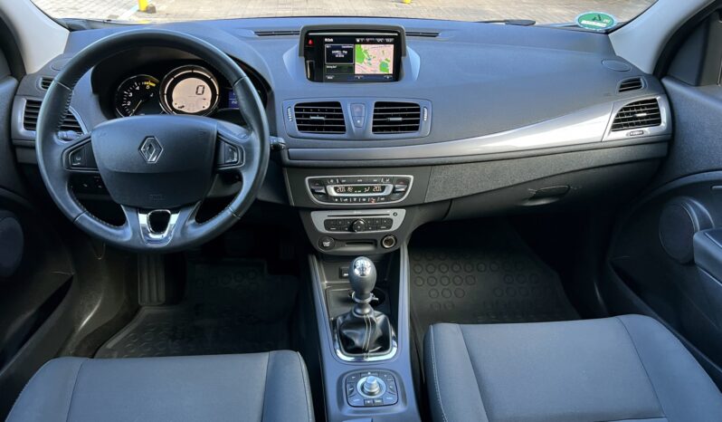 RENAULT Megane  | FWD (przód) | Manualna | 110 KM | Srebrny full