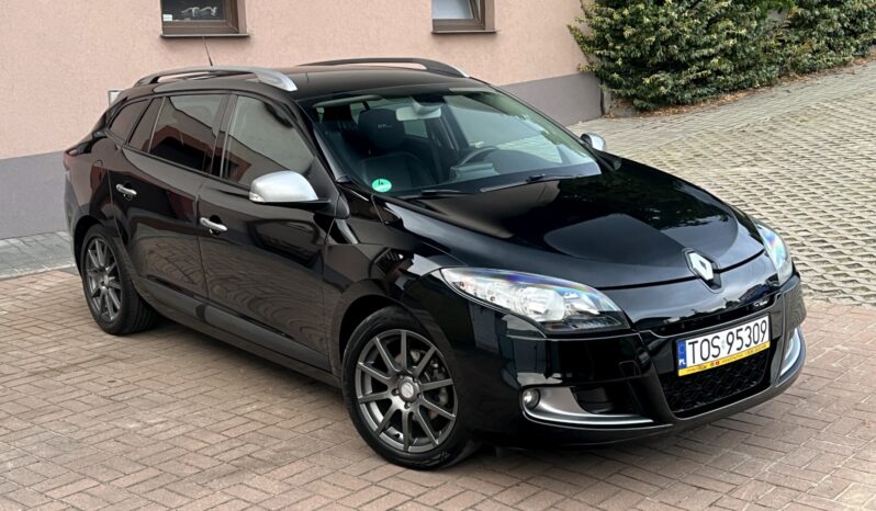 RENAULT Megane  | FWD (przód) | Manualna | 130 KM | Czarny