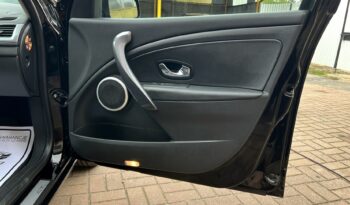 RENAULT Megane  | FWD (przód) | Manualna | 130 KM | Czarny full