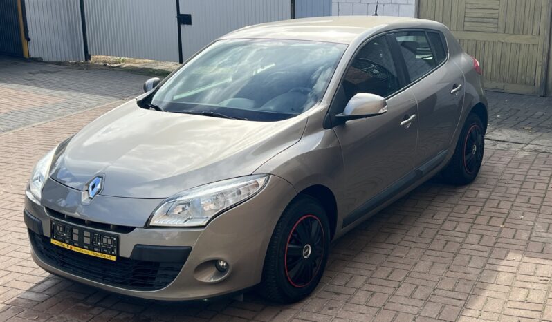 RENAULT Megane  | FWD (przód) | Manualna | 100 KM | Złoty full