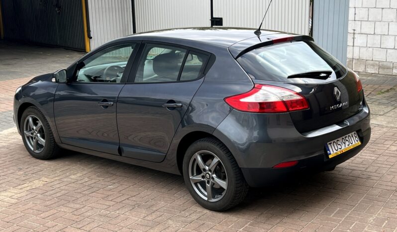 RENAULT Megane  | FWD (przód) | Manualna | 106 KM | Szary full