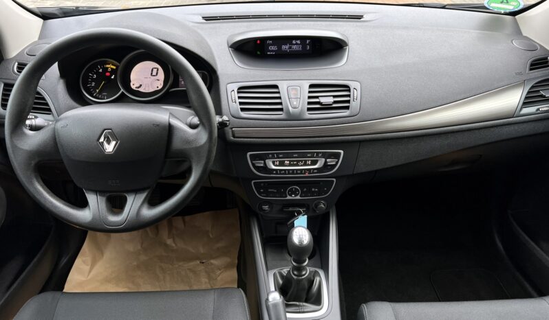 RENAULT Megane  | FWD (przód) | Manualna | 106 KM | Szary full