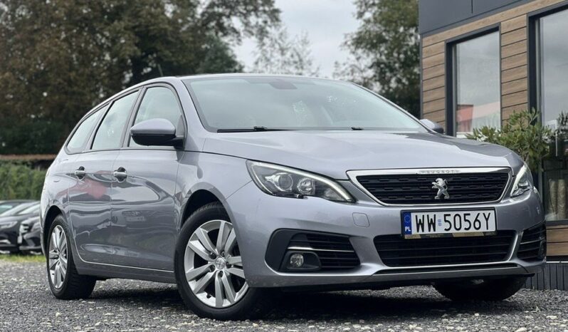 PEUGEOT 308  | FWD (przód) | Manualna | 130 KM | Srebrny