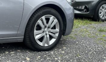 PEUGEOT 308  | FWD (przód) | Manualna | 130 KM | Srebrny full