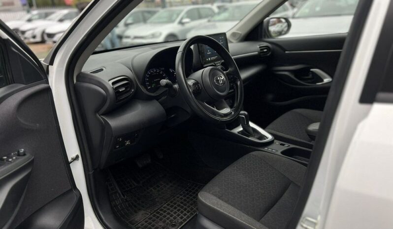 TOYOTA Yaris Cross | FWD (przód) | Automatyczna | 116 KM | Biały full