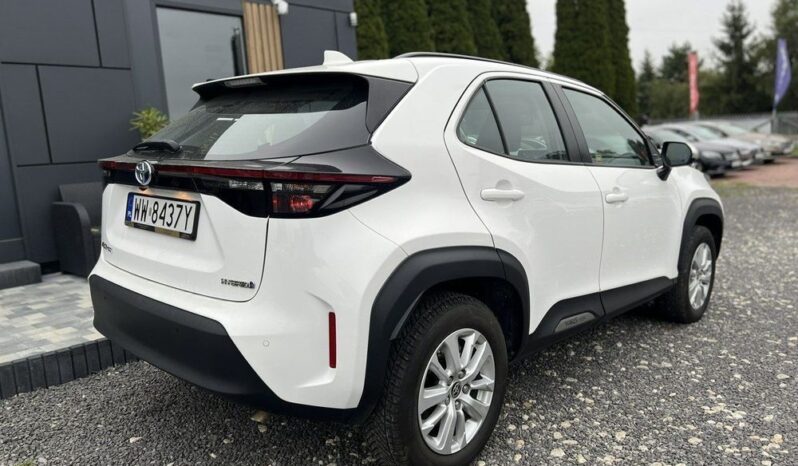 TOYOTA Yaris Cross | FWD (przód) | Automatyczna | 116 KM | Biały full