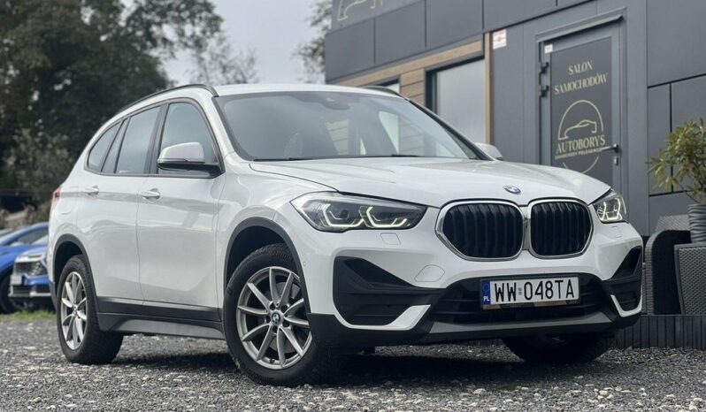Bmw X1  | 4X4 (Stały) | Automatyczna | 190 Km | Biały