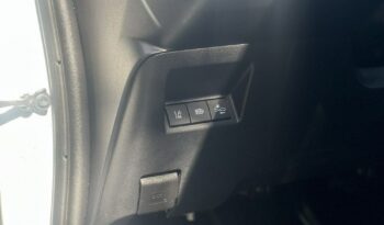 TOYOTA Yaris  | FWD (przód) | Manualna | 111 KM | Biały full