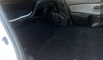 TOYOTA Yaris  | FWD (przód) | Manualna | 111 KM | Biały full