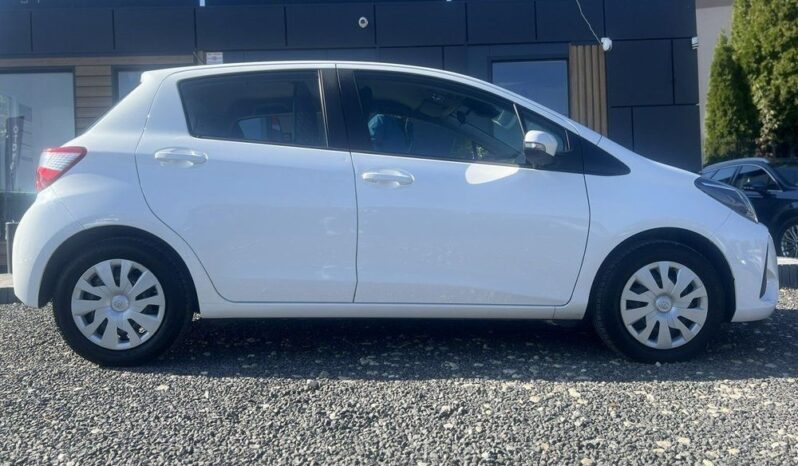TOYOTA Yaris  | FWD (przód) | Manualna | 111 KM | Biały full