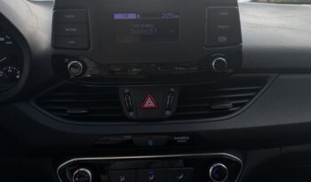 HYUNDAI I30  | FWD (przód) | Manualna | 115 KM | Biały full