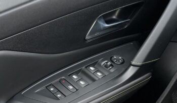 PEUGEOT 308  | FWD (przód) | Automatyczna | 130 KM | Biały full