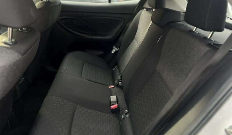 TOYOTA Yaris Cross | FWD (przód) | Automatyczna | 116 KM | Biały full