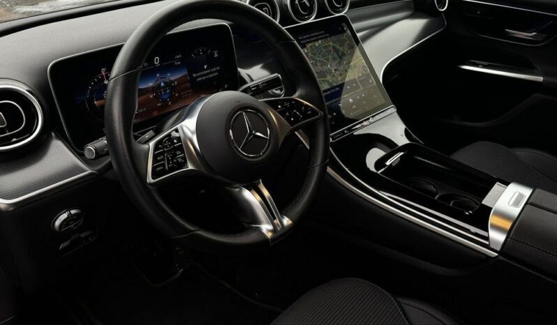 MERCEDES-BENZ GLC  | 4×4 (doł. automatycznie) | Automatyczna | 204 KM | Czarny full