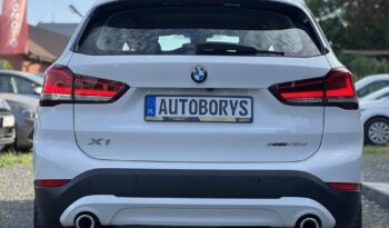 BMW X1  | 4×4 (stały) | Automatyczna | 190 KM | Biały full