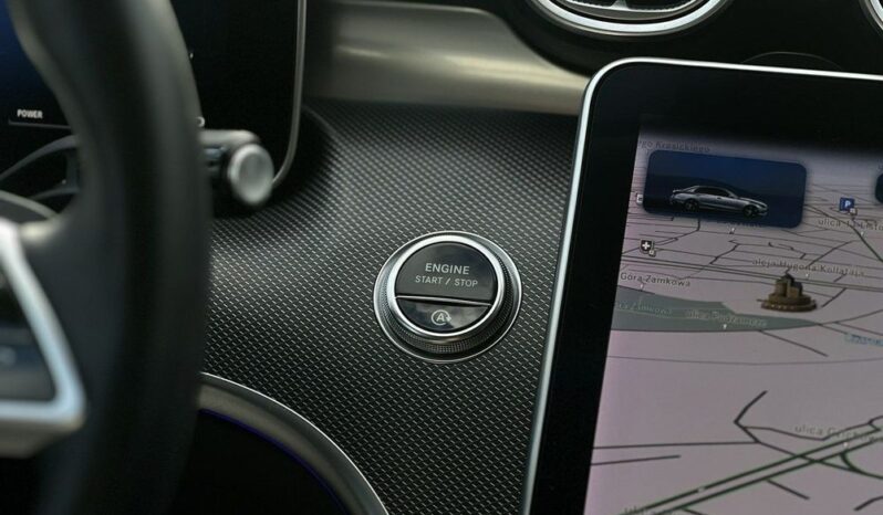 MERCEDES-BENZ Klasa C | FWD (przód) | Automatyczna | 170 KM | Czarny full